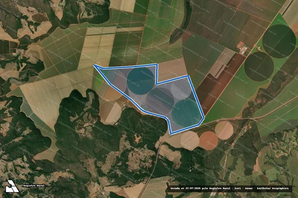 Imagem de satélite de Fazenda São José da Serra - 001 em João Pinheiro - MG