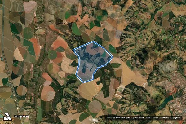 Imagem de satélite de Fazenda Valadares, lugar Abaeté da Fábrica - Parcela 1 em São Gotardo - MG