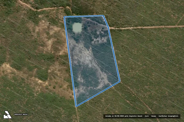 Imagem de satélite de ÁREA COLETIVA I ? PROJETO DE ASSENTAMENTO ALAGOAS E PEDRA BRANCA - PARTE 01 em Jeremoabo - BA