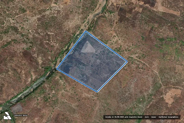 Imagem de satélite de CHAPADINHA - PARTE em São João da Serra - PI