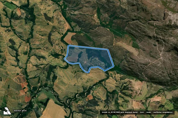 Imagem de satélite de Fazenda Retiro - Gleba D em São João Batista do Glória - MG