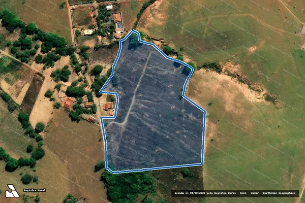 Imagem de satélite de FAZENDA QUARTÉIS E LAGOA - Parcela 1 em Bambuí - MG