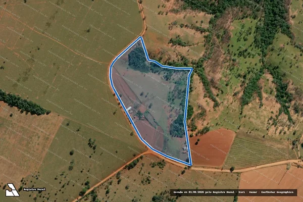 Imagem de satélite de Fazenda Confins, Lugar Denominado   Barro Preto   - Parte 2 em Douradoquara - MG