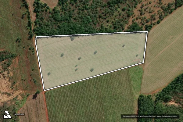 Imagem de satélite de Fazenda São Felix  - Parte 1 em Iguatama - MG