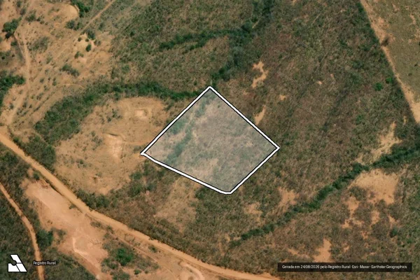 Imagem de satélite de FAZENDA SANTA LAURA - Gleba 48 em Glaucilândia - MG