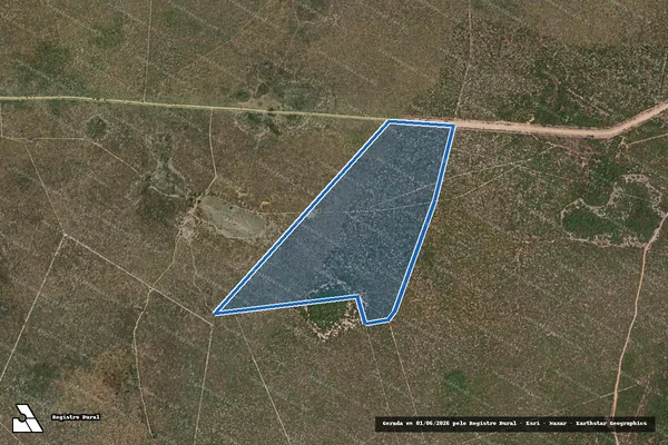 Imagem de satélite de Fazenda Tiririca - Gleba B - Parcela 2 em Carinhanha - BA