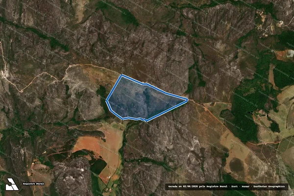 Imagem de satélite de Fazenda Alpes e Juá - 02 ALBERIS em Gouveia - MG